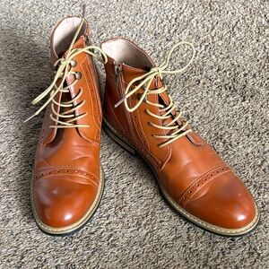 Men's Brown Leather Lace-Up Boots